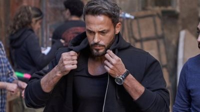 يوسف الشريف يترك التمثيل ليواجه عالم المال والأعمال في ملحمة 