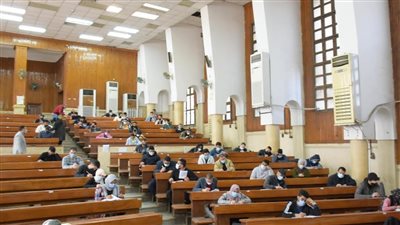 الجامعات: بدء امتحانات 