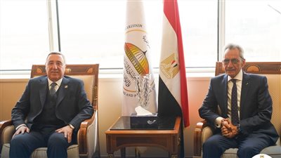 وزير شئون المجالس النيابية يحسم الجدل: لا صحة لسحب مشروع قانون الأسرة
