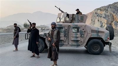 تصاعد التوتر بين باكستان وأفغانستان.. اشتباكات حدودية تُنذر بموجة تصعيد جديدة