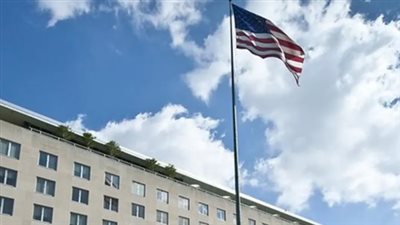 نذر المواجهة الكبرى: لماذا أجازت واشنطن لموظفيها مغادرة السعودية وعُمان؟
