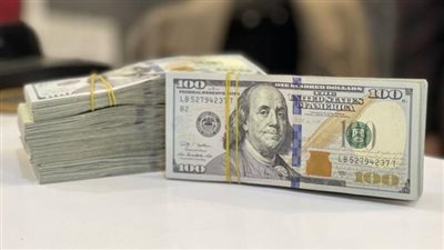 الدولار يواصل الصعود ويتجاوز حاجز 50 جنيهًا أمام الجنيه المصري