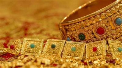 سعر الذهب يتراجع في مصر اليوم الجمعة مع انخفاض الأوقية عالميًا