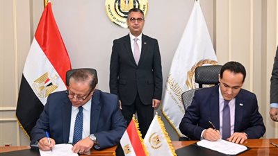خطوة جديدة للتحول الرقمي.. ربط بيانات السجل التجاري بحقوق الملكية الفكرية
