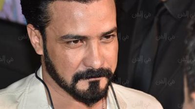 قطر صغنطوط: دراما الغموض والبحث عن الذات