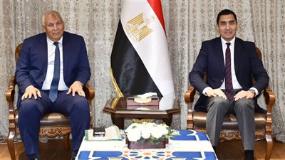 وزير الشباب والرياضة يستقبل محافظ مطروح لبحث تكثيف الأنشطة ومشروعات البنية الرياضية