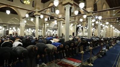 الفرق بين التهجد وقيام الليل.. شروط وأفضل توقيت لاستجابة الدعاء في الثلث الأخير