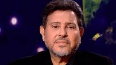 طارق الشناوي يطمئن الجمهور: الحمد لله تم تكذيب الخبر وهاني شاكر بخير