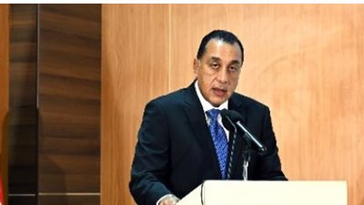 التنمية البشرية على رأس الأولويات: تفاصيل زيادة استثمارات قطاعي الصحة والتعليم في الخطة الجديدة