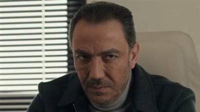 صدمة المستشار يحيى الأسواني.. هل يتورط صهره في خطف حفيدته بمسلسل 