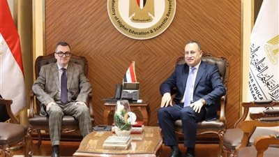 التعليم العالي والتخطيط يبحثان خطة استثمارية جديدة لدعم الابتكار والجامعات