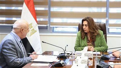 وزيرة التنمية المحلية والبيئة تتابع موقف التصالح على مخالفات البناء بالمحافظات