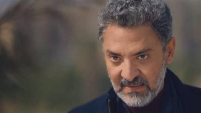 فلسفة التمرد الفني في مسيرة فتحي عبد الوهاب من الجامعة إلى قمة النجومية
