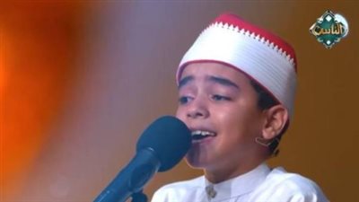 محمد القلاجي.. الطبيب المستقبلي الذي أبهر المصلين بصوته في صلاة التراويح