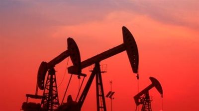 برنت يقفز فوق 112 دولاراً.. هجمات الطاقة في الخليج تشعل أسواق النفط العالمية