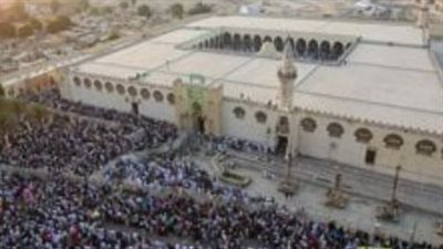 عيد الفطر 2026: آلاف المصلين يزينون مسجد عمرو بن العاص و6626 ساحة تستقبل المحتفلين بالمحافظات