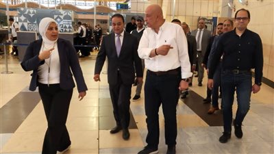 النشار يطمئن على سير العمل في مطار شرم الشيخ  مع تزايد حركة السفر في موسم الأعياد..