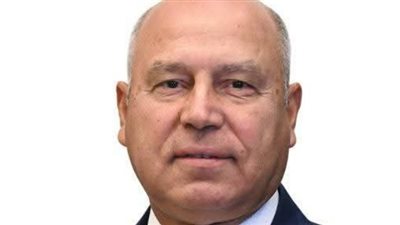 وزير النقل يتابع انتظام حركة المواصلات لحظة بلحظة وسط موجة الطقس السيئ