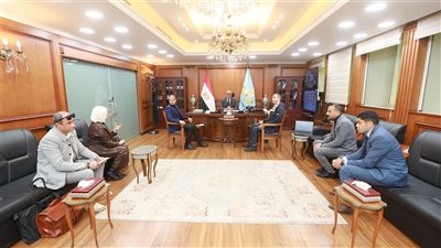 محافظ كفرالشيخ يستعرض مشروعًا بحثيًا متقدمًا لحماية التراث الأثري