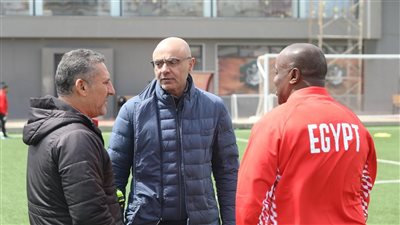 منتخب الناشئين يكثف استعداداته لمواجهة تونس.. تحفيز إداري وثقة كبيرة قبل انطلاق التصفيات