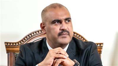 م. مصطفى الفعل يكتب: ماذا بعد فتح المضيق؟.. الدرس الغائب بين أزمات الخارج وفرص الداخل