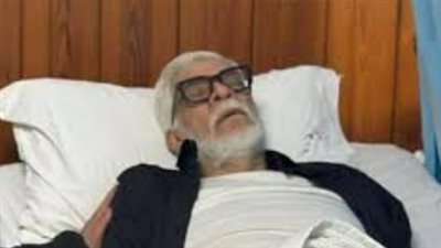 صدمة في الوسط الفني.. تفاصيل سقوط الفنان طارق النهري ونقله للعناية المركزة