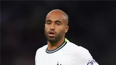 تقارير صحفية.. الأهلي يفاوض لوكاس مورا لتدعيم الهجوم في صيف 2026