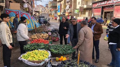 محافظ الدقهلية يشرف على حملة لإزالة الإشغالات بميدان الشيخ حسنين وتسكين البائعين في أماكن مناسبة