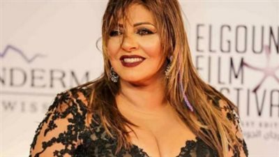 الفنانة هالة صدقي تتقدم ببلاغ رسمي لمباحث الإنترنت ضد حساب 