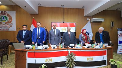 رئيس جامعة كفر الشيخ يشهد فعاليات الاحتفال باليوم العالمي للمياه