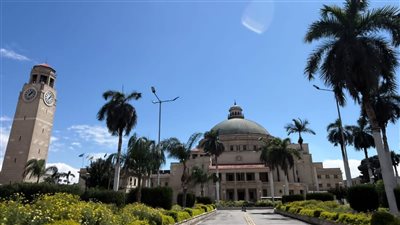 الدكتور محمد سامي عبدالصادق يصدر تعليمات لعمداء كليات جامعة القاهرة لمراعاة ظروف الطقس