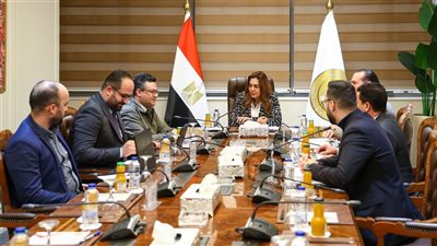 وزيرة التنمية المحلية والبيئة تبحث إنشاء المنصة الذكية لدعم اتخاذ القرار وتحسين متابعة المشروعات بالمحافظات
