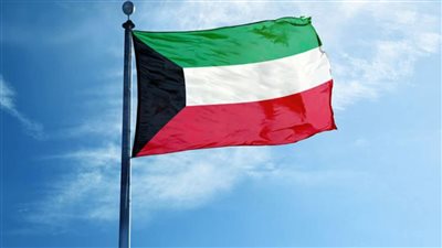 عقب هجوم إيراني بطائرات مسيرة.. الكويت تنجح في إخماد حرائق كبيرة بمجمعين حكوميين