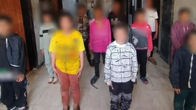 الداخلية: ضبط 10 متهمين لاستغلالهم 13 طفلًا في التسول واستجداء المارة بالقاهرة