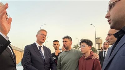 وزير البترول يستقبل جثمان المهندس حسام صادق ضحية حادث حقل غاز بالإمارات