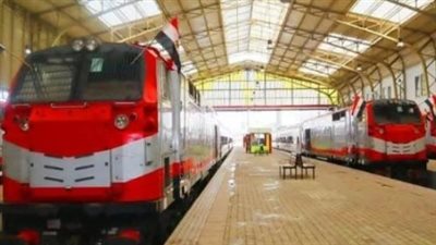 دليل المسافر 2026: قائمة مواعيد قطارات القاهرة الإسكندرية المكيفة والروسية بالكامل
