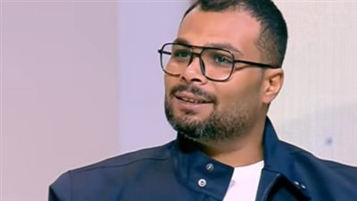 كيف تحول الجمود العاطفي في حياة أحمد عبد الله محمود إلى قصة حب واقعية؟