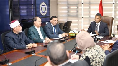 محافظ الدقهلية يطلق مبادرة «في الشارع» لتعزيز الوعي بالنظافة والسلوك الحضاري ومشاركة المجتمع