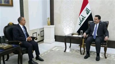 وزير الخارجية يلتقي مع رئيس وزراء جمهورية العراق الشقيقة
