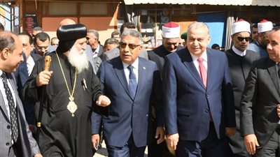 محافظ الدقهلية ومدير الأمن يقدمان التهنئة للأنبا ماركوس بعيد القيامة المجيد ويؤكدان عمق الوحدة الوطنية