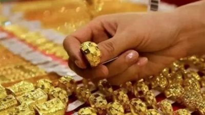 خبراء الصاغة يتحدثون: هل الوقت الحالي مناسب لبيع أم شراء الذهب في مصر؟
