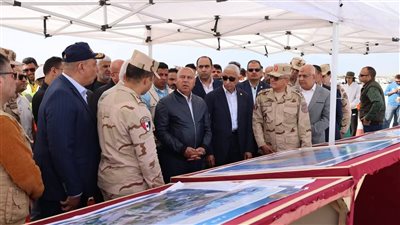 وزير النقل يتفقد تطوير ميناء العريش ويشهد بدء تنفيذ المنطقة اللوجستية بالعريش