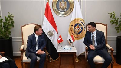 الصناعة: مصر وسويسرا تبحثان تعزيز التعاون الصناعي للوصول إلى مرحلة الشراكة الصناعية وتوطين التكنولوجيا