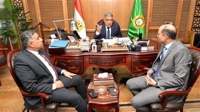 محافظ الدقهلية يستقبل مدير منطقة الشركة الجديدة ويؤكد أهمية تطوير منظومة العمل والخدمات
