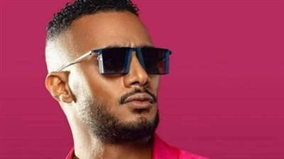 محمد رمضان يتواصل مع جمهوره من ألمانيا ويعدهم بحفل استثنائي في مدينة إيسن