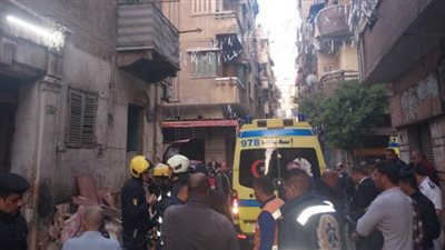 عاجل.. فاجعة في محرم بك: انهيار سقف عقار بالإسكندرية يخلف ضحايا ومصابين