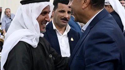 رئيس الوزراء يلتقي عدداً من أعضاء مجلسي النواب والشيوخ عن المحافظة وكبار مشايخ وعواقل سيناء