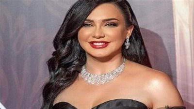 من الآثار إلى النجومية.. كيف شكلت دراسة التاريخ ملامح شخصية سلاف فواخرجي؟