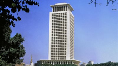 بيان حاسم من الخارجية المصرية عقب استهداف وزير الدفاع ومسؤولين في جمهورية مالي