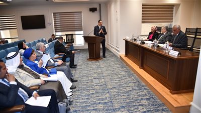 جامعة القاهرة تستعرض مبادرات طلابية لدعم المرضى خلال مشاركتها باجتماع لجنة التعليم بمجلس النواب